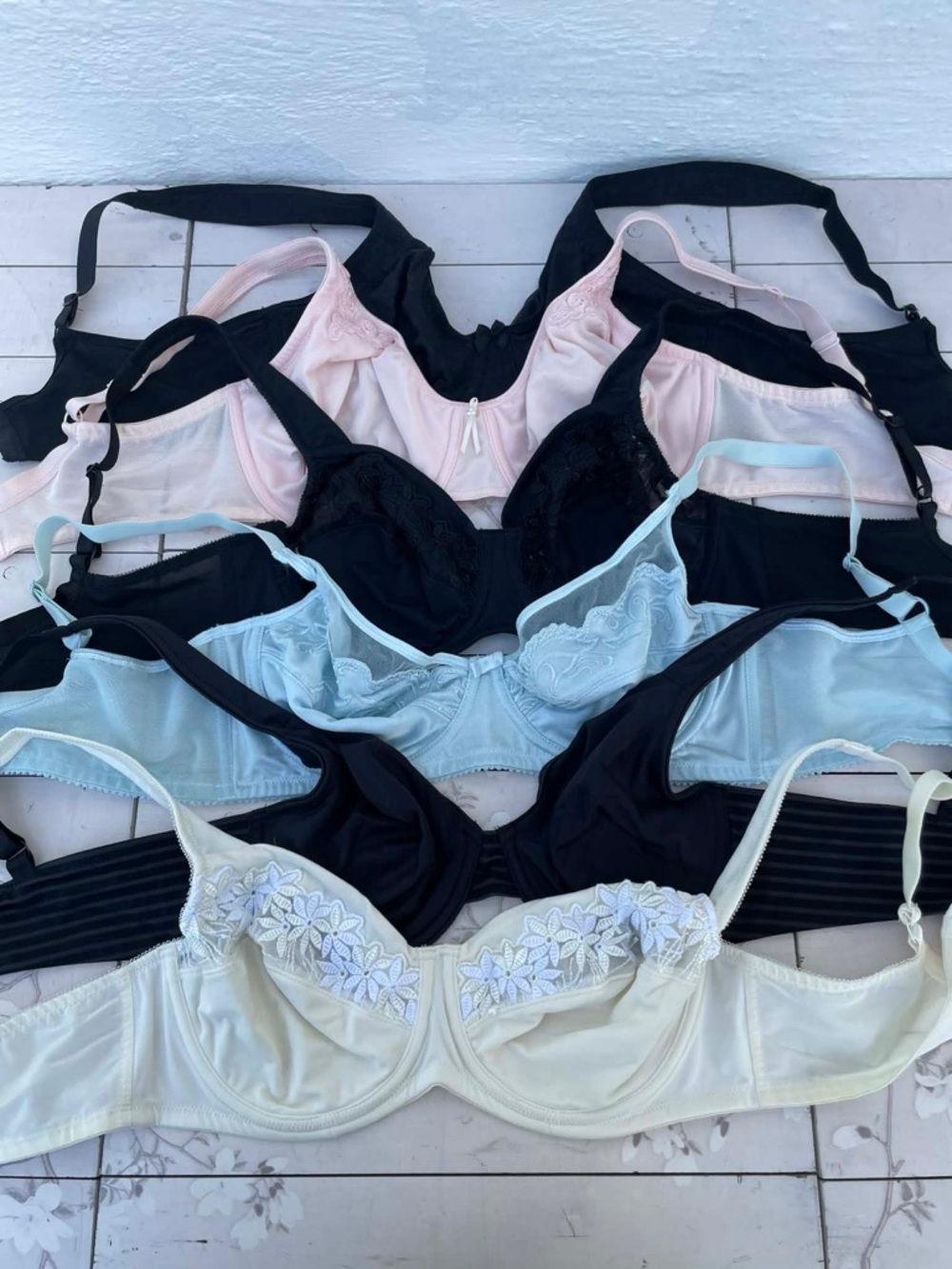 Breezies Pack: Black, Light Pink, Light Blue & Cream Lace Accent Bras